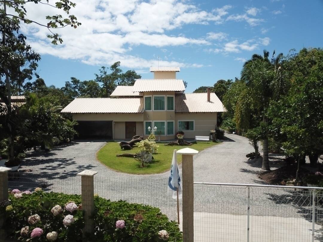 Chácara à venda com 3 quartos, 221m² - Foto 13