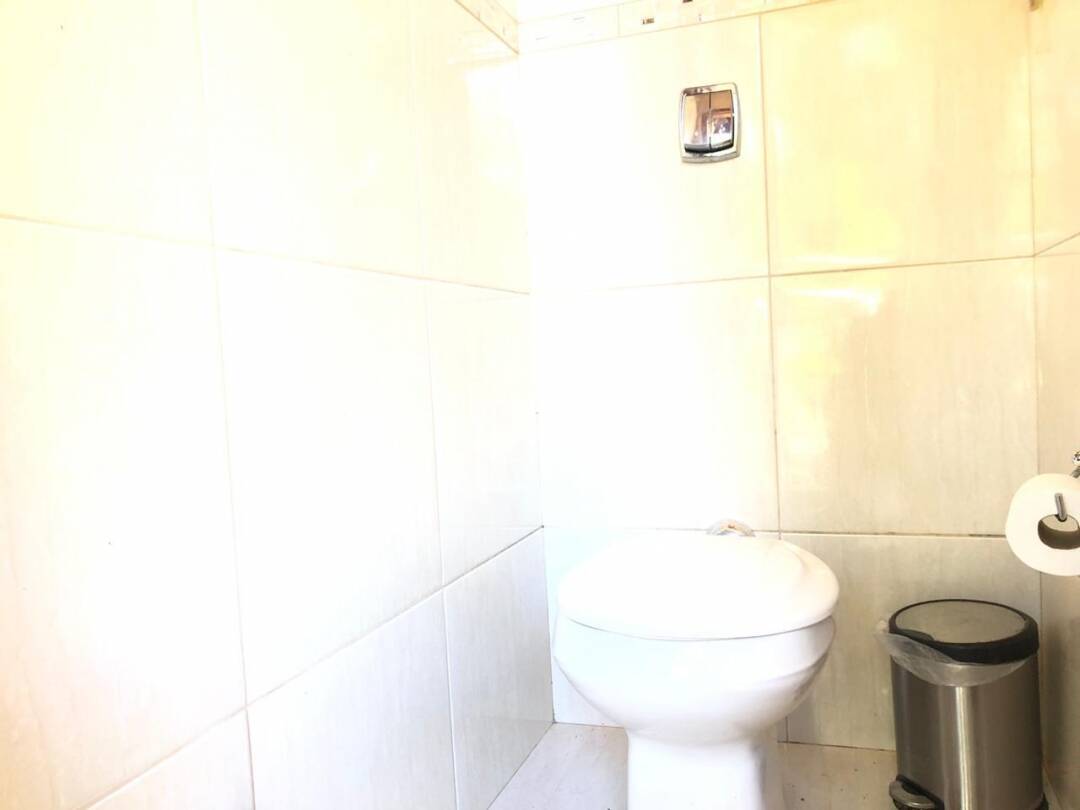 Chácara à venda com 3 quartos, 221m² - Foto 35