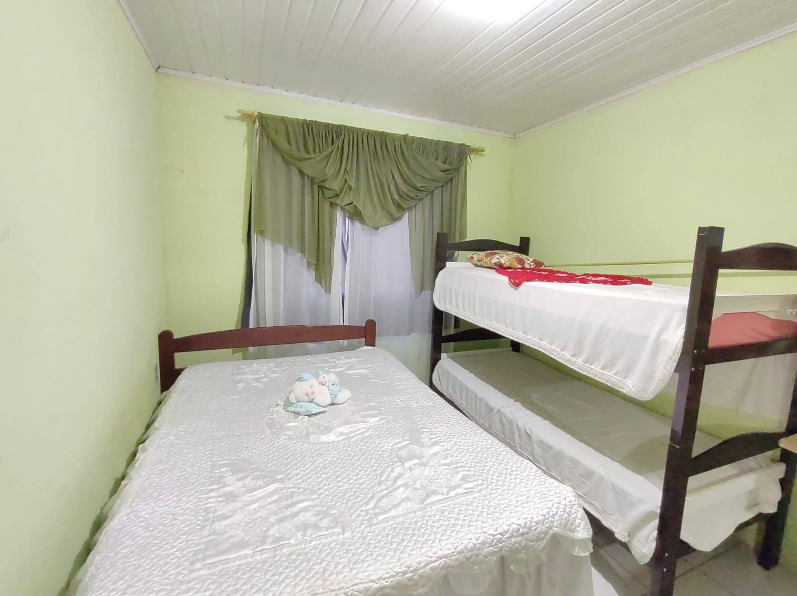 Casa à venda com 2 quartos, 90m² - Foto 11