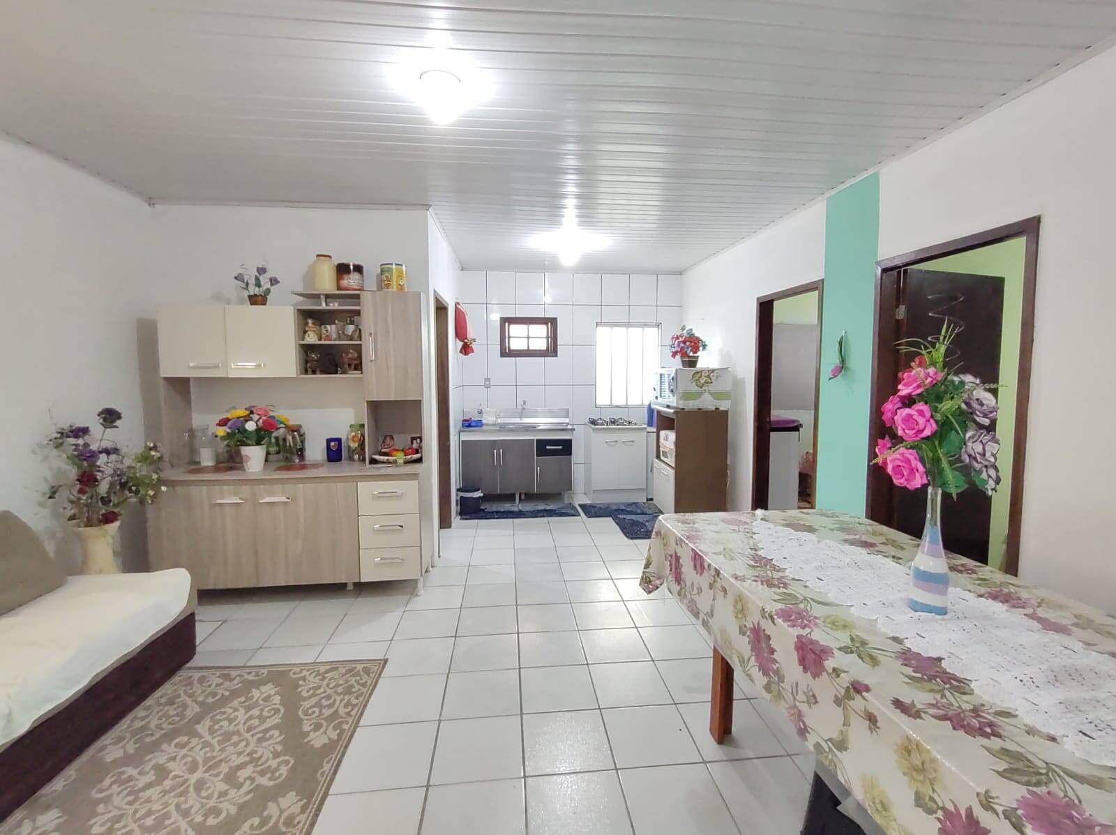 Casa à venda com 2 quartos, 90m² - Foto 6