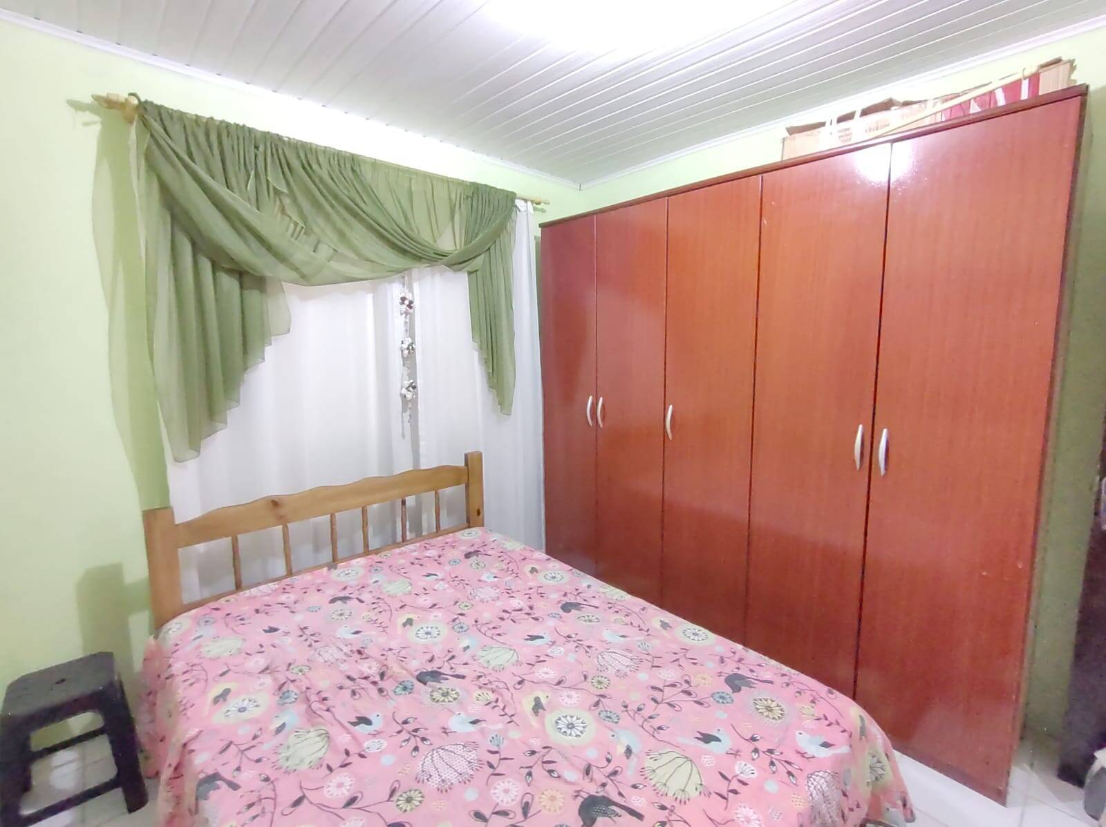 Casa à venda com 2 quartos, 90m² - Foto 13
