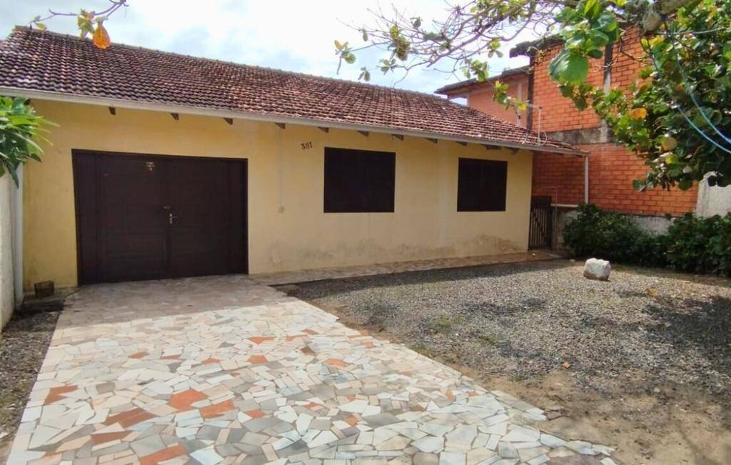 Casa, 3 quartos, 140 m² - Foto 2