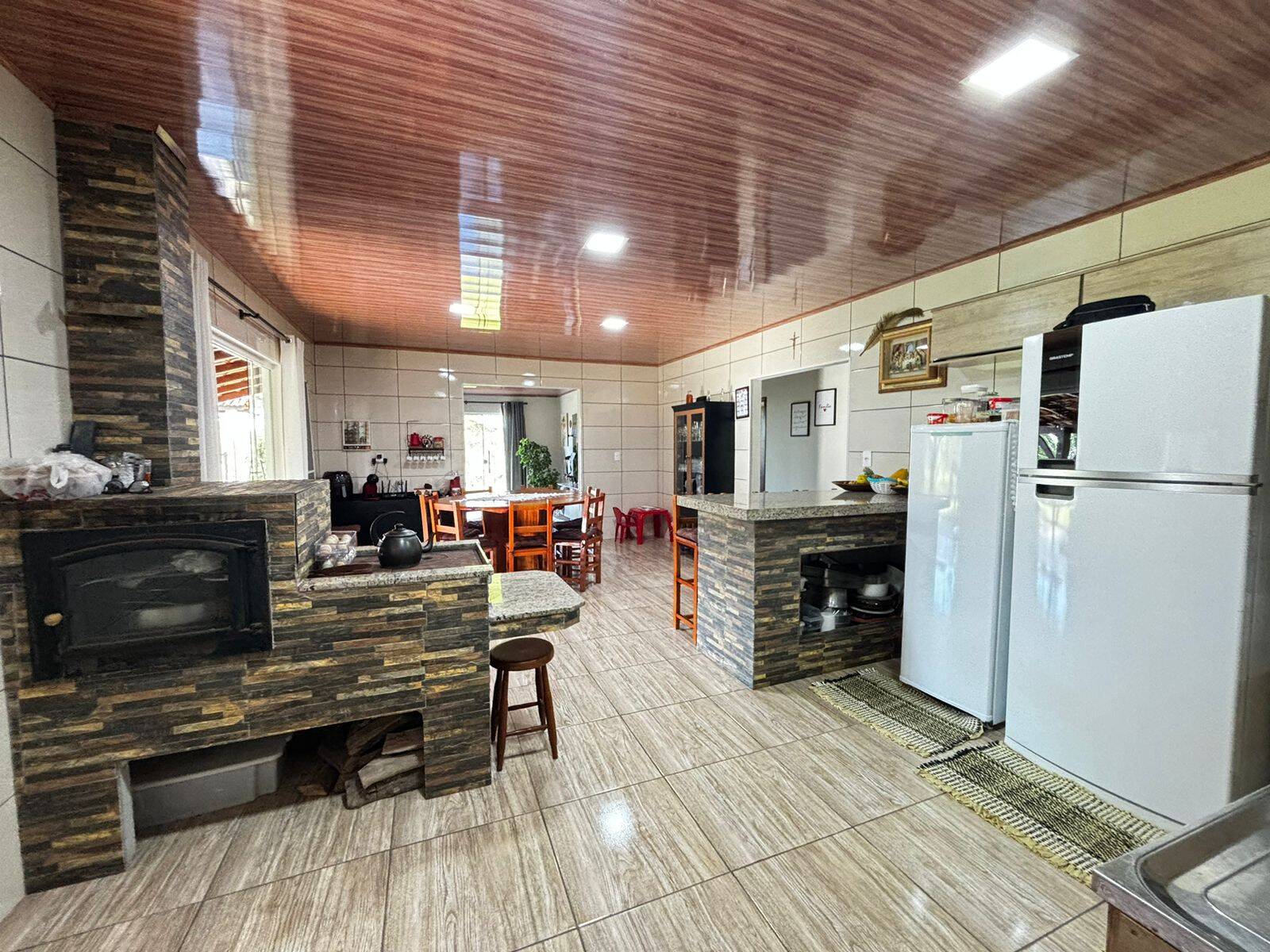 Chácara à venda com 4 quartos, 150m² - Foto 10