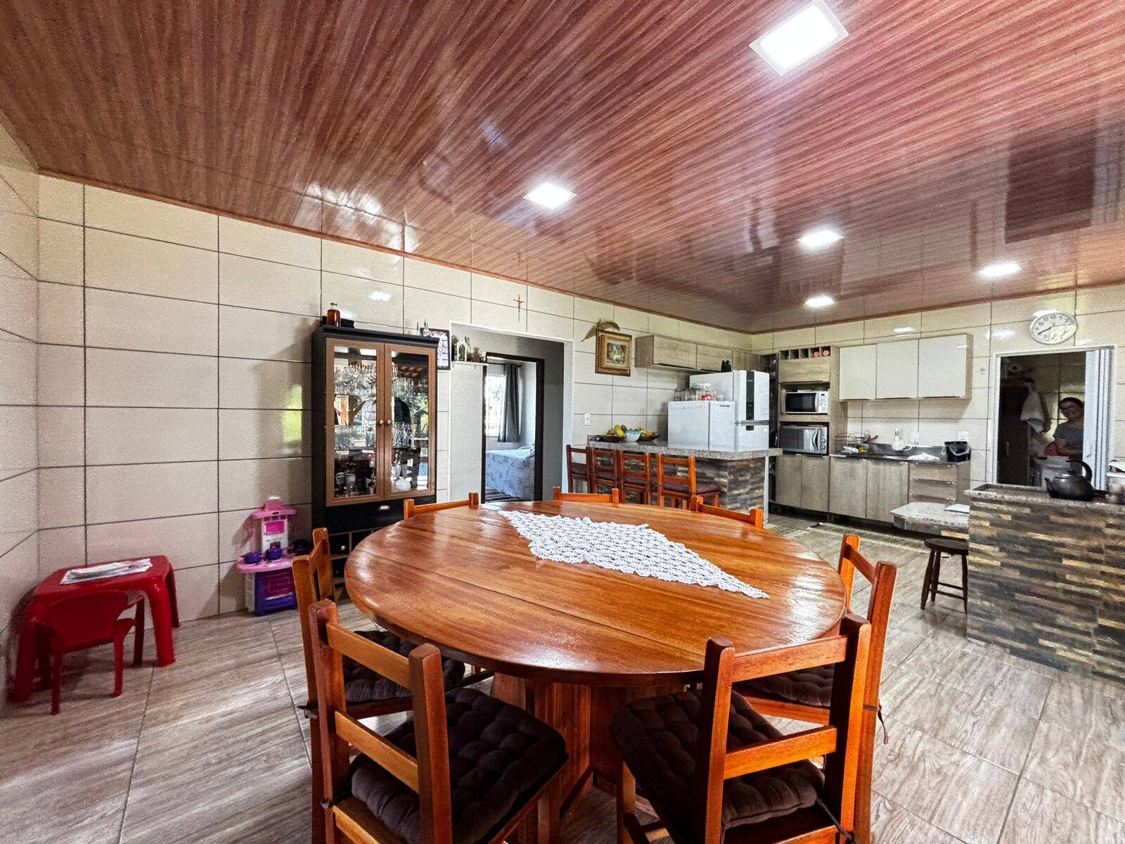 Chácara à venda com 4 quartos, 150m² - Foto 17