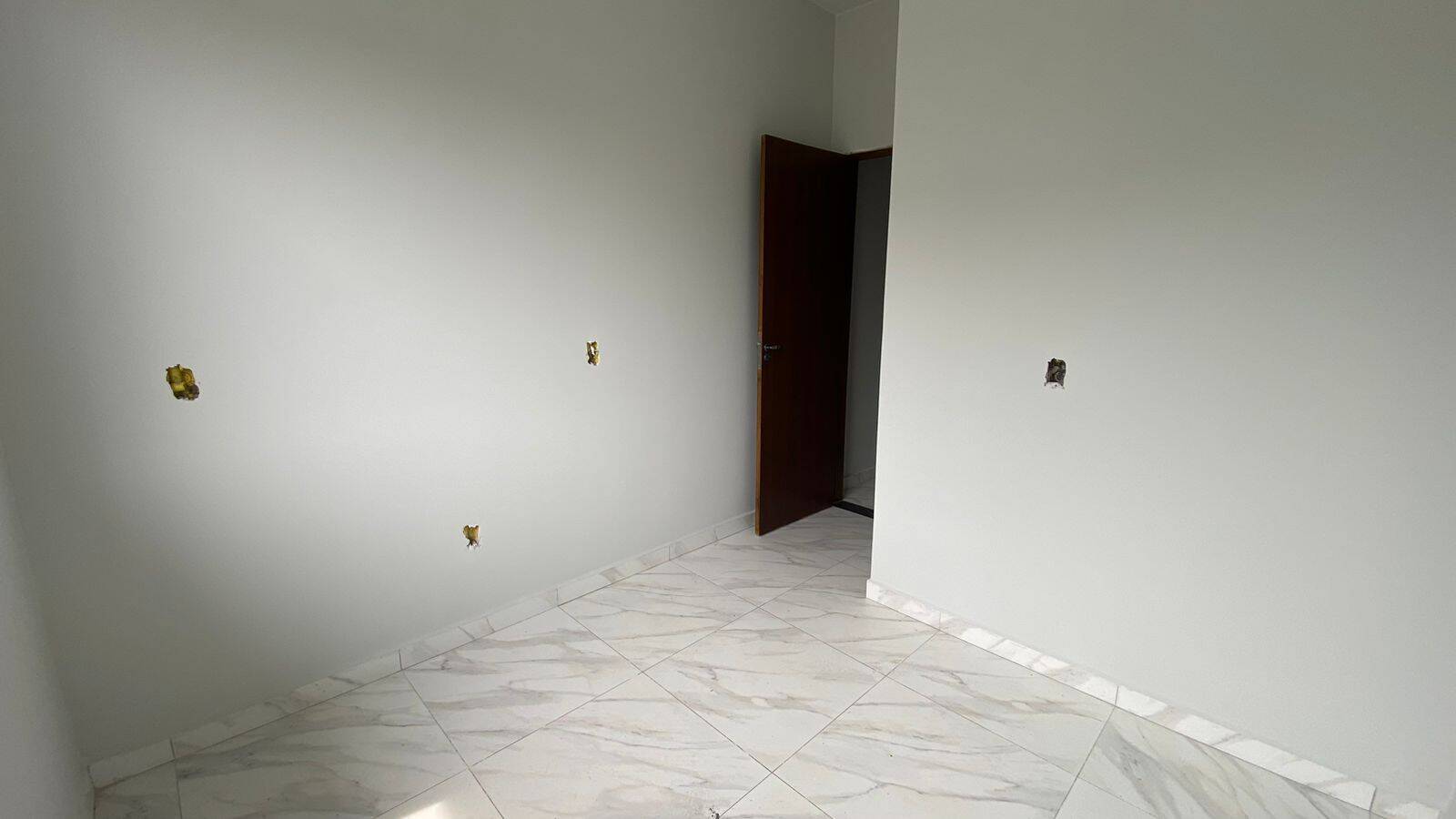Casa à venda com 2 quartos, 52m² - Foto 9