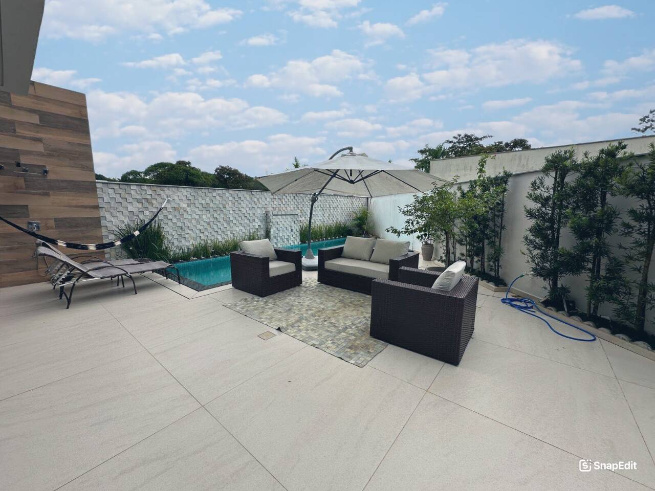 Casa à venda com 3 quartos, 305m² - Foto 11