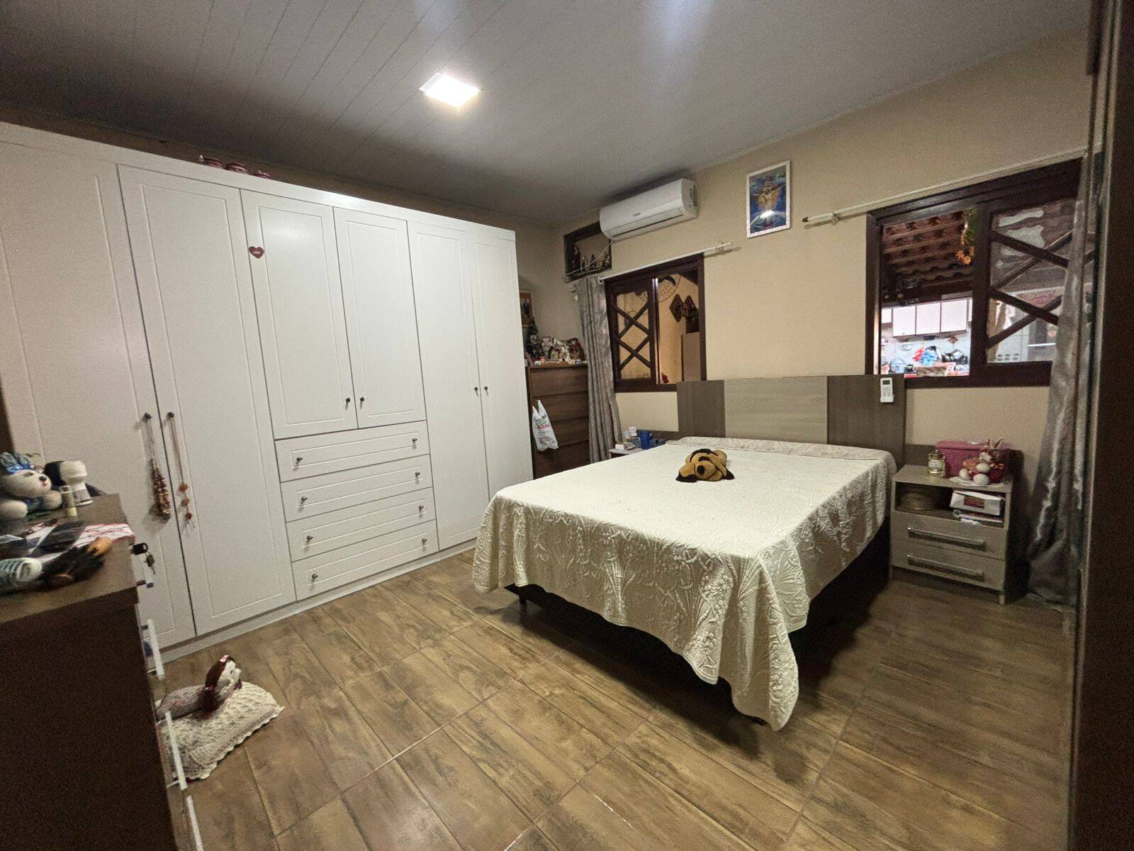 Casa à venda com 3 quartos, 130m² - Foto 11
