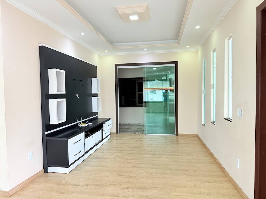 Casa à venda com 9 quartos, 510m² - Foto 7