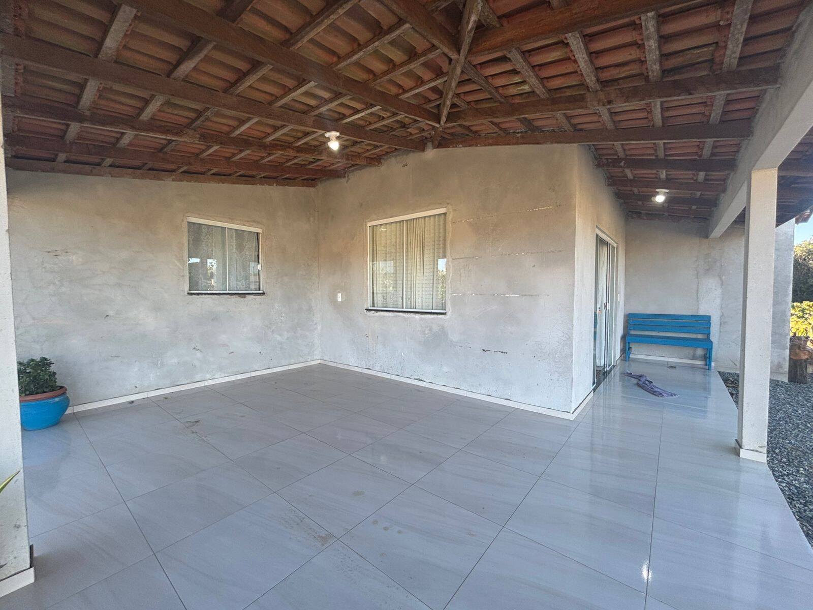 Casa à venda com 2 quartos, 2015m² - Foto 18