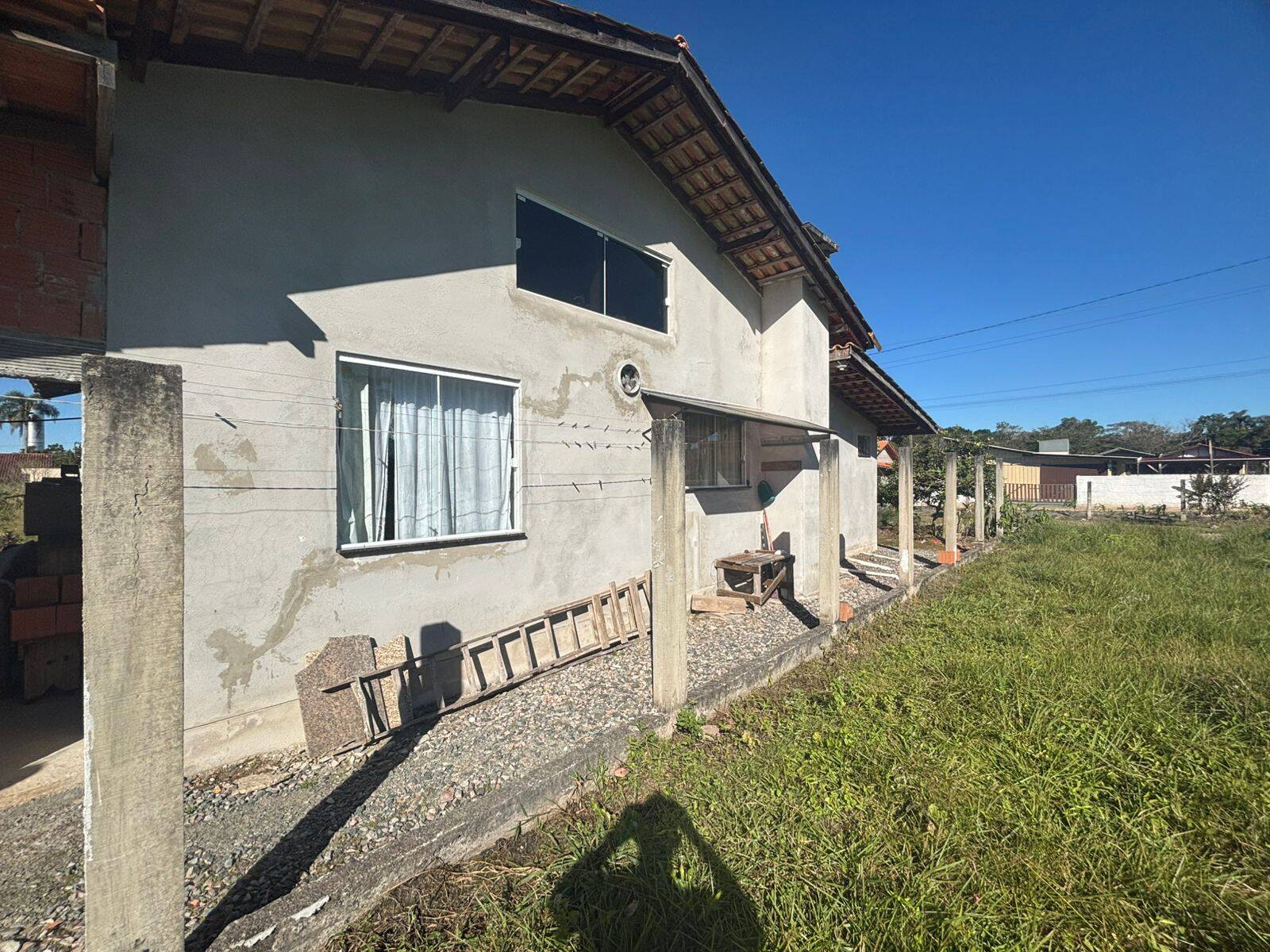 Casa à venda com 2 quartos, 2015m² - Foto 25
