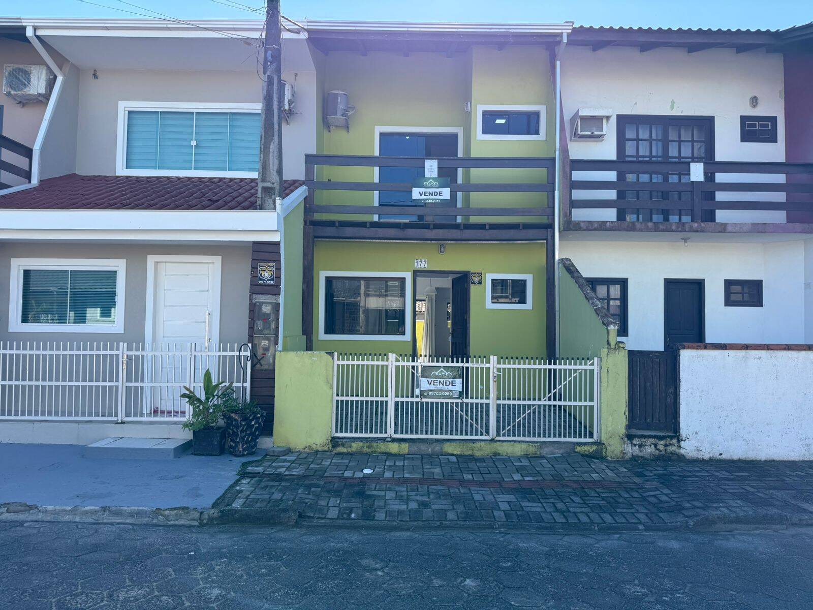 Sobrado à venda com 2 quartos, 70m² - Foto 1