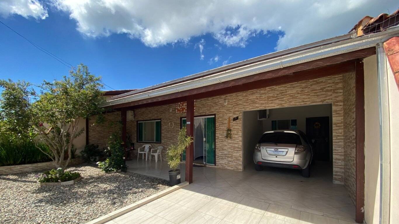 Casa, 3 quartos, 141 m² - Foto 1