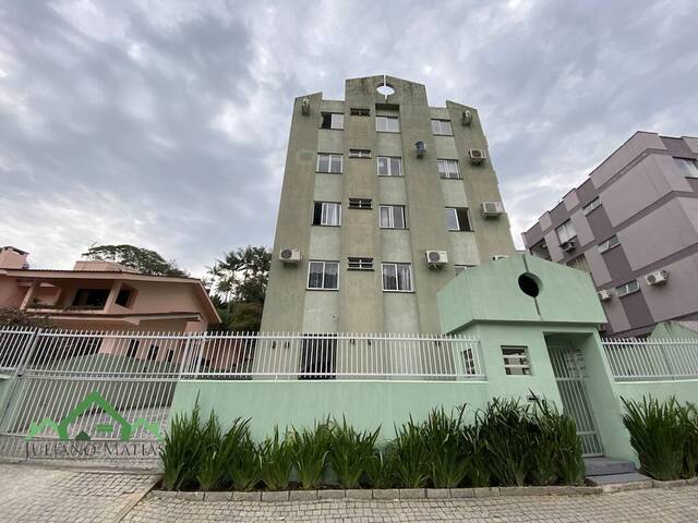 #2050 - Apartamento para Venda em Joinville - SC - 2