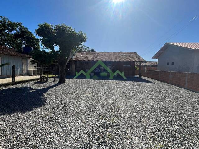 #2222 - Casa para Venda em Balneário Barra do Sul - SC - 2