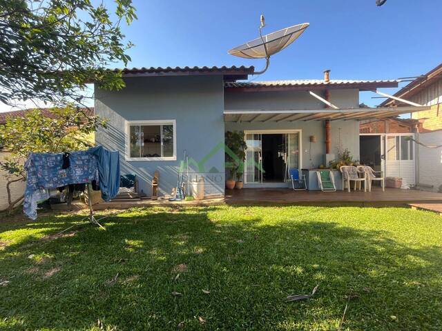 #2293 - Casa para Venda em Balneário Barra do Sul - SC