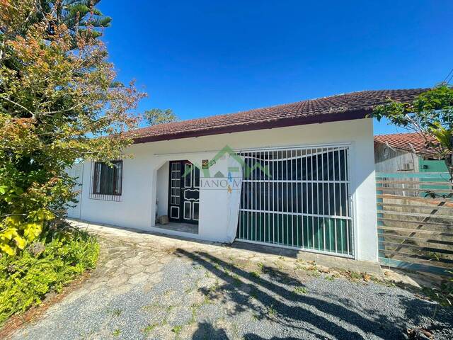 #2348 - Casa para Venda em Balneário Barra do Sul - SC