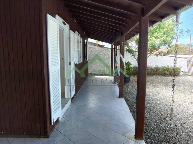 Casa para Venda em Balneário Barra do Sul - 4