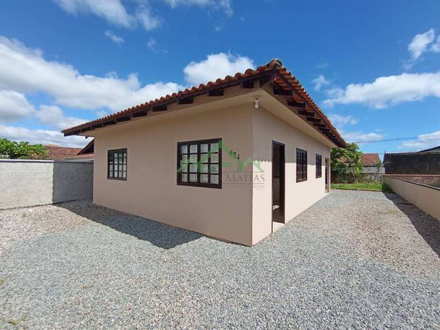 #2368 - Casa para Venda em Balneário Barra do Sul - SC