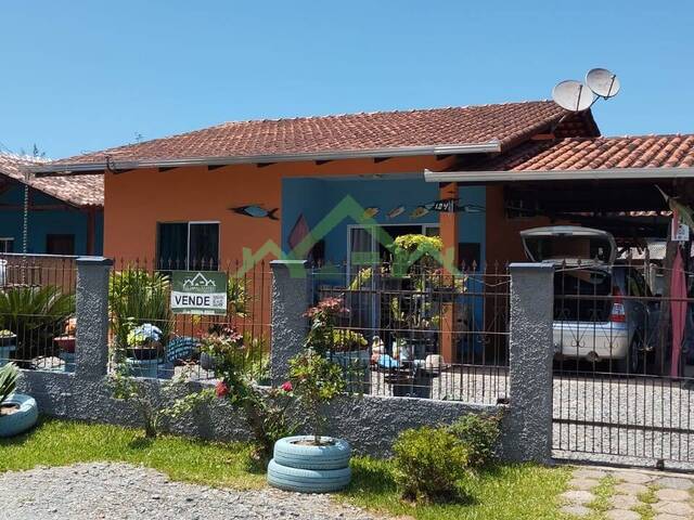 #2473 - Casa para Venda em Balneário Barra do Sul - SC