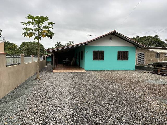 #2543 - Casa para Venda em Balneário Barra do Sul - SC