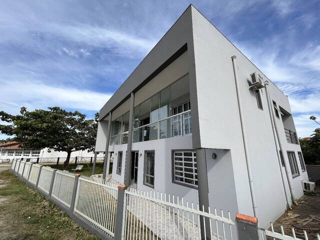 Casa para Venda em Balneário Barra do Sul - 4
