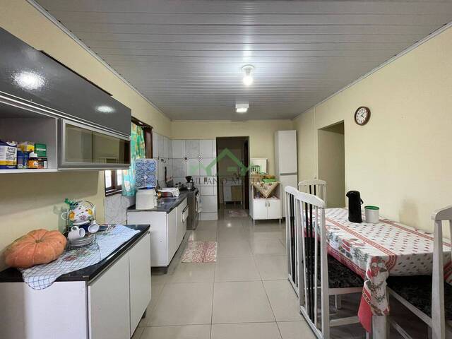 Casa para Venda em Balneário Barra do Sul - 4