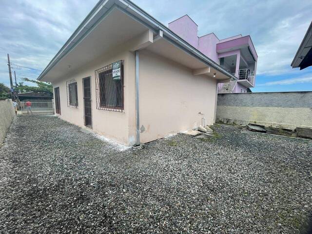 Casa para Venda em Balneário Barra do Sul - 4