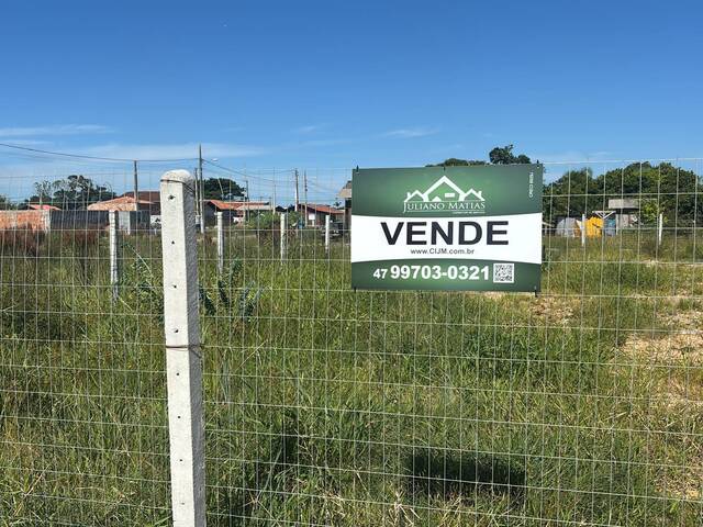 Venda em Salinas - Balneário Barra do Sul