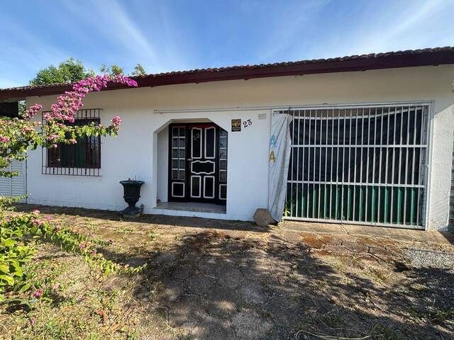 #2348 - Casa para Venda em Balneário Barra do Sul - SC
