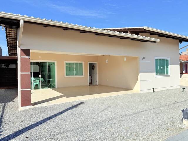 Casa para Venda em Balneário Barra do Sul - 4