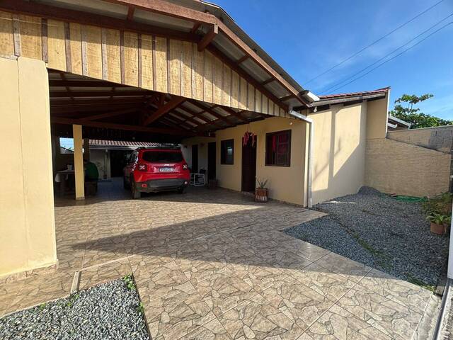 Venda em Costeira - Balneário Barra do Sul