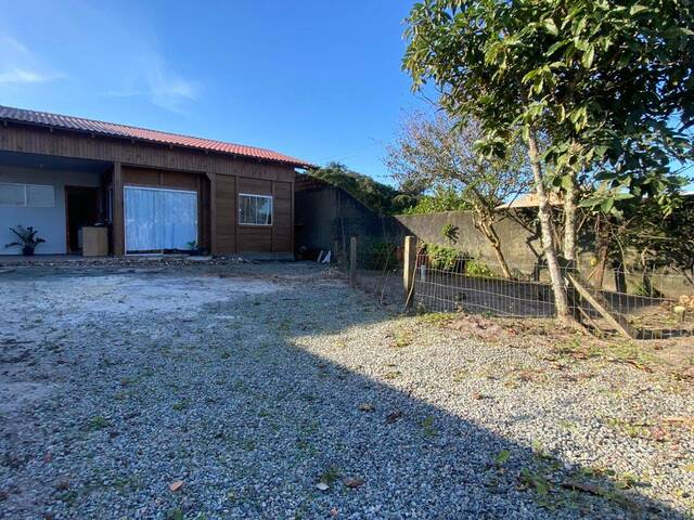 #2247 - Casa para Venda em Balneário Barra do Sul - SC - 3