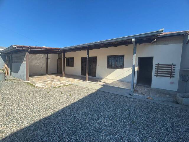 #2873 - Casa para Venda em Balneário Barra do Sul - SC - 3