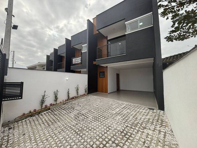 #2202 - Sobrado para Venda em Balneário Barra do Sul - SC - 1