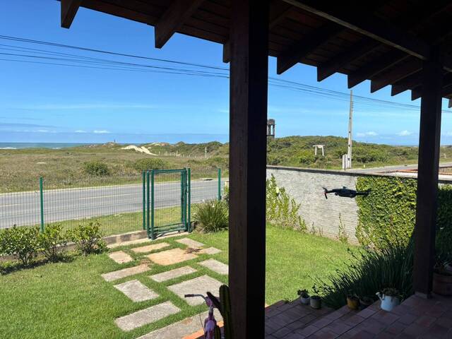 Casa para Venda em Balneário Barra do Sul - 4