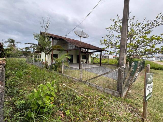 Venda em Salinas - Balneário Barra do Sul