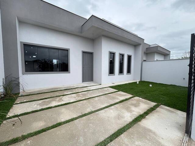 Venda em Salinas - Balneário Barra do Sul