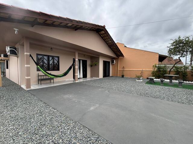 #2915 - Casa para Venda em Balneário Barra do Sul - SC - 3