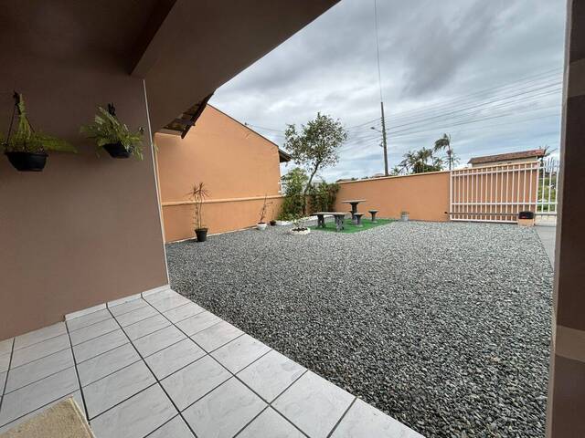 Casa para Venda em Balneário Barra do Sul - 4