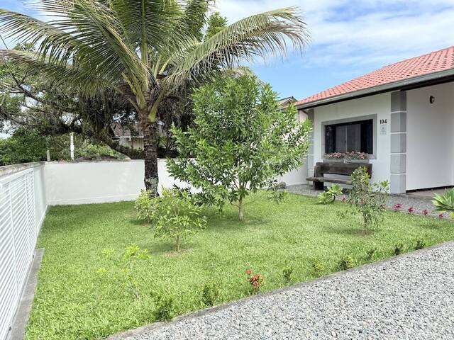 #0389 - Casa para Venda em Balneário Barra do Sul - SC