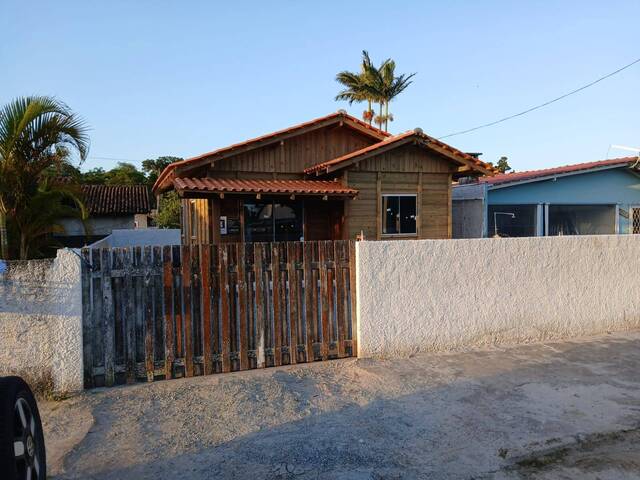 #2950 - Casa para Venda em Balneário Barra do Sul - SC - 1