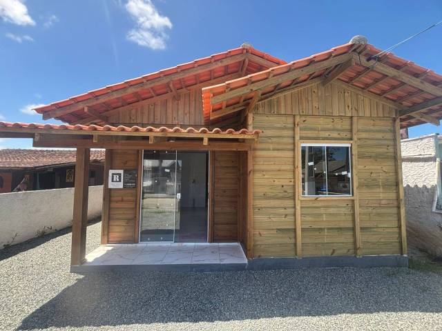 #2950 - Casa para Venda em Balneário Barra do Sul - SC - 1