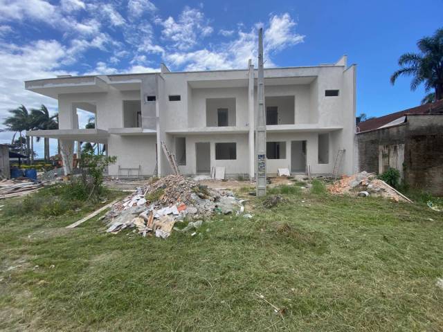 #2732 - Sobrado para Venda em Balneário Barra do Sul - SC - 1