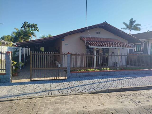 #2985 - Casa para Venda em Balneário Barra do Sul - SC - 1