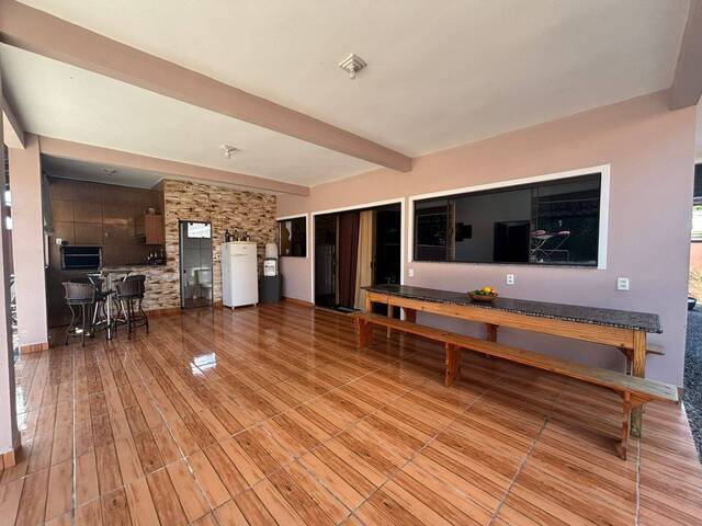 #2363 - Casa para Venda em Balneário Barra do Sul - SC