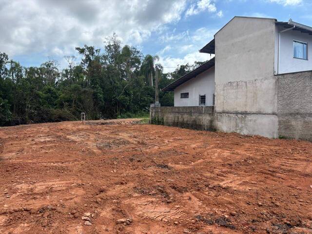 #3011 - Terreno para Venda em Balneário Barra do Sul - SC - 2