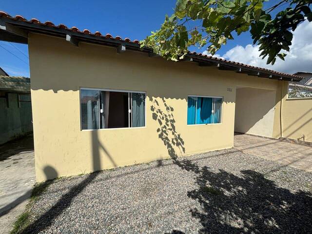 #3015 - Casa para Venda em Balneário Barra do Sul - SC - 1