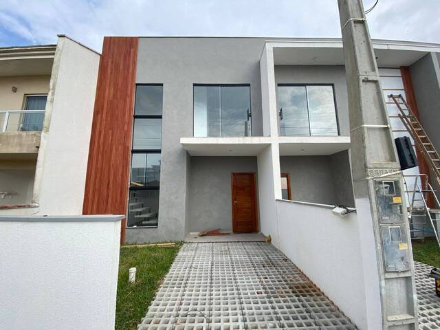 #3016 - Casa para Venda em Balneário Barra do Sul - SC