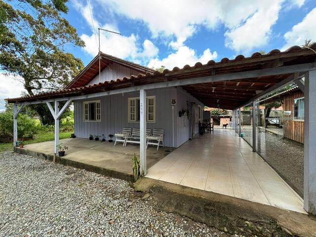 #3019 - Casa para Venda em Balneário Barra do Sul - SC - 3