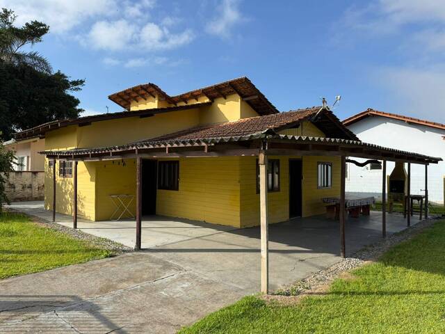 Casa para Venda em Balneário Barra do Sul - 1
